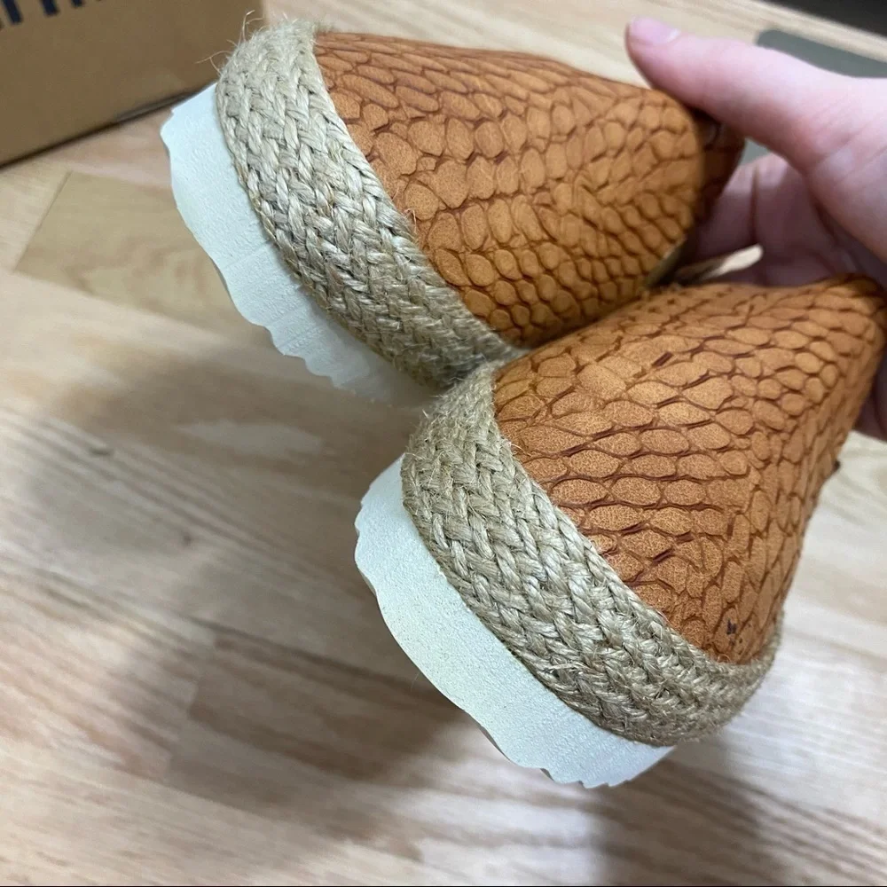 Electric Karma LuLu Espadrille Sustainable Shoes NWT Sz 7 Women’s